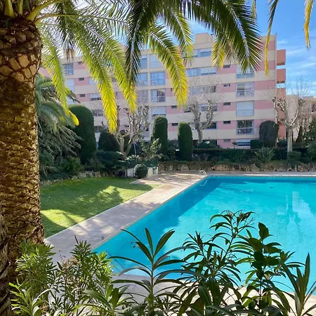 Apartment L'oasis De Vallauris, Piscine, Parking Prive