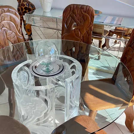 L'oasis De Vallauris, Piscine, Parking Prive 瓦洛里